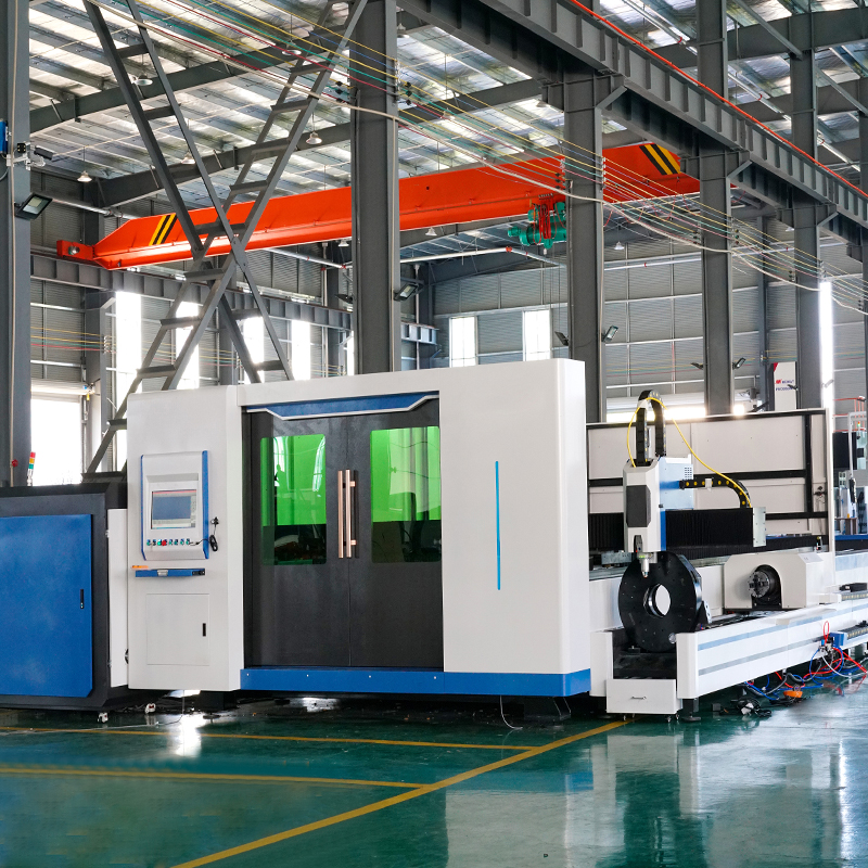 Enclosed type fiber laser cutter for plate and tube