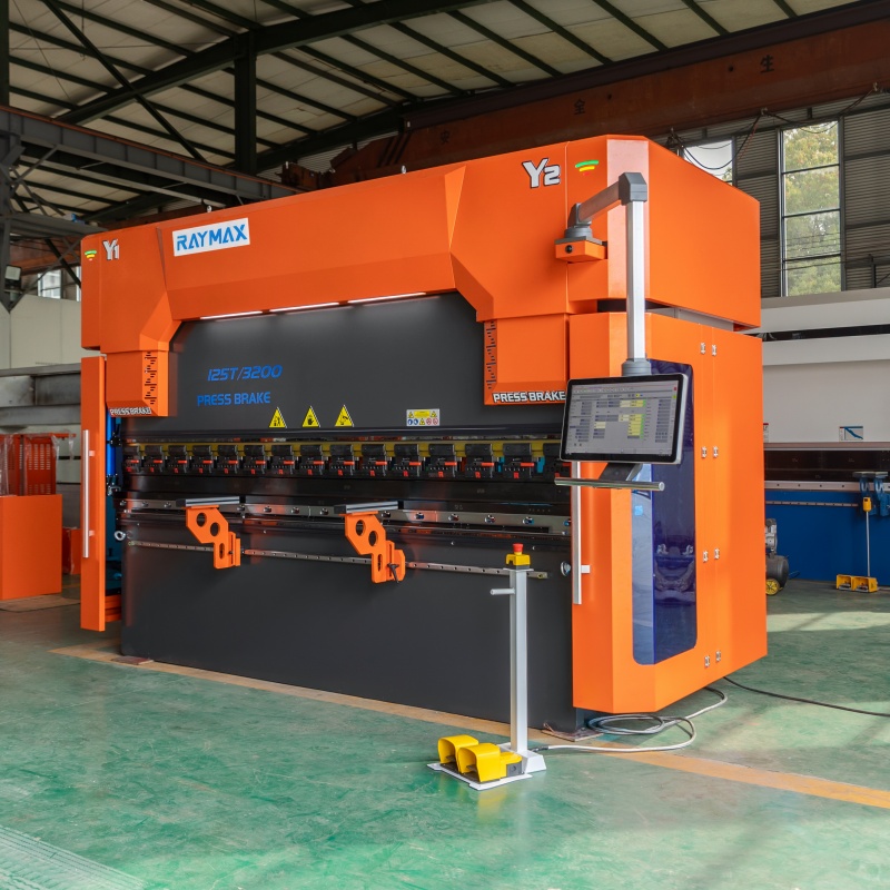 Electro-Hydraulic Servo CNC Press Brake 8 Axis